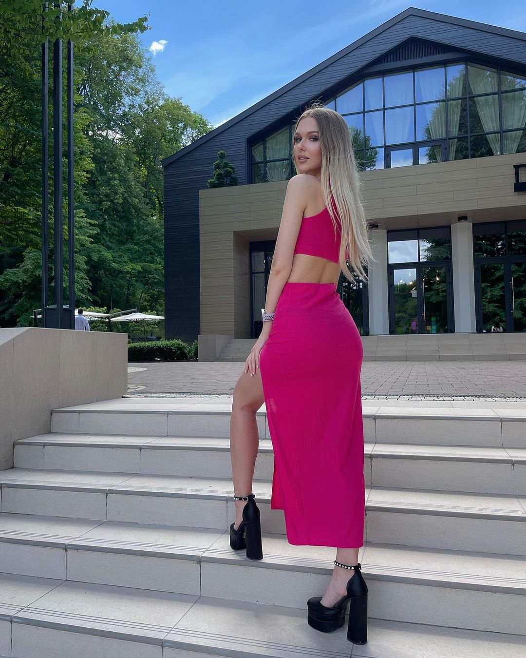 Амара - VIP модель и медийная дива Москвы | Эскорт Маяк