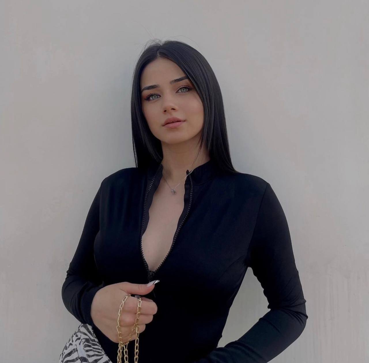Ева - VIP модель и медийная дива Москвы | Эскорт Маяк